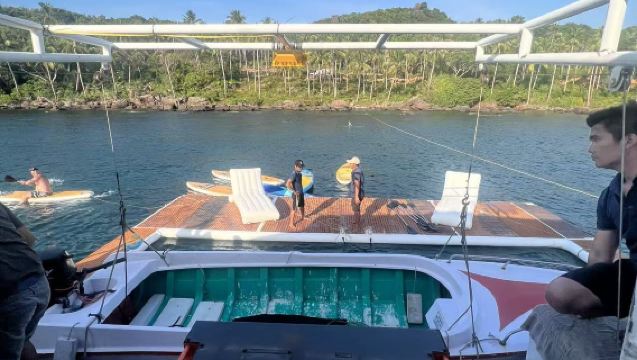 Excursión en yate al atardecer Sea Wind en la isla de Phu Quoc