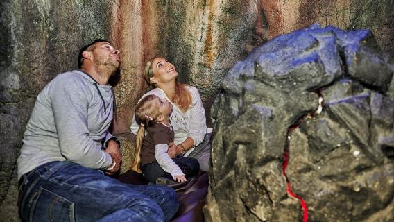 Saalfeld: Tour durch die Feengrotten und Erlebnis-Museum