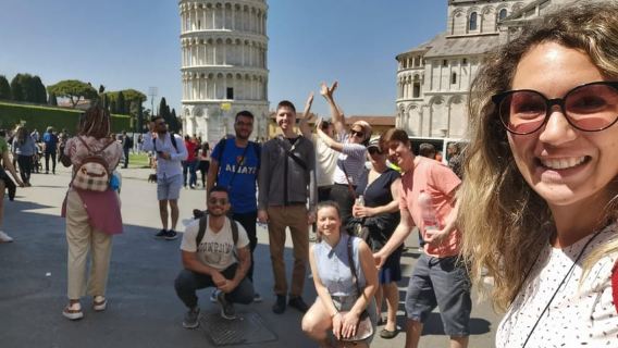 Pisa: Leaning Tower and Miracle Square with a licensed Guide