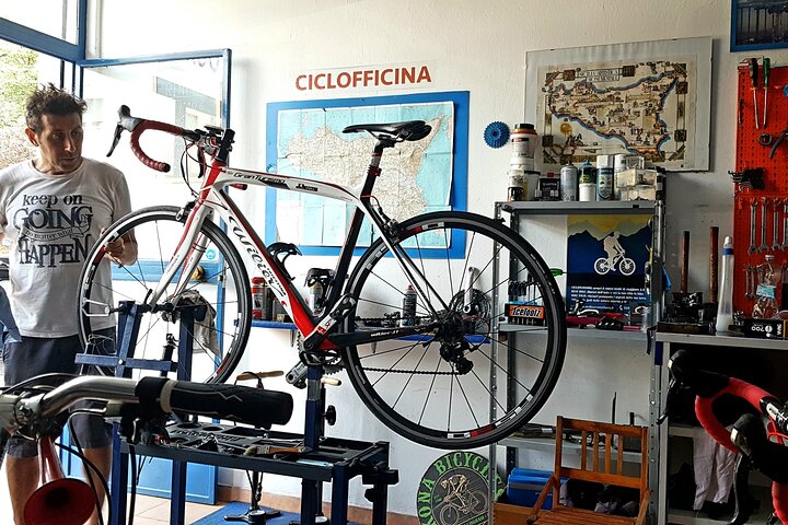 Rent a Carbon or Aluminum Road Bike in Sicily | Trip.com