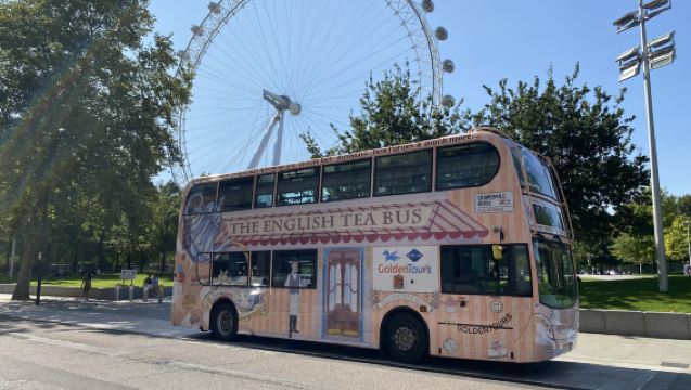 Engelsk eftermiddagste i London med panoramatur - Afternoon Tea Bus with Panoramic Tour of London
