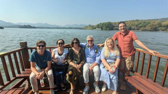 Top Hangzhou Private Day Tour: Explore West Lake, Lingyin Temple & Longjing Tea Village
