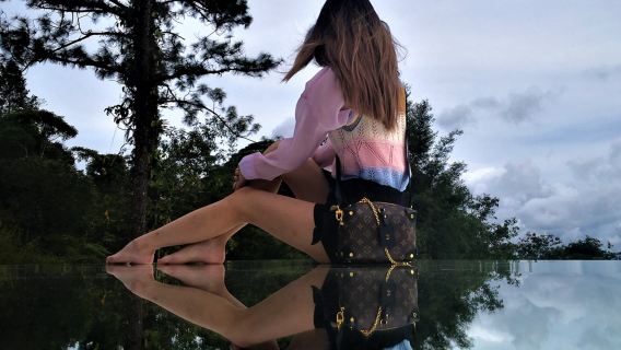 Sabah 1-Day Relaxing Tour: Sky Mirror, Sosodikon Hill, Desa Cow Farm & Mt. Kinabalu