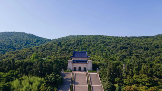 鐘山風景名勝區+夫子廟秦淮風光帶+南京夫子廟