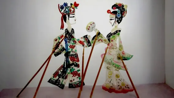 Мастер-класс по теневой кукле в историческом переулке Шанхая – создайте народное искусство ЮНЕСКО (2 часа)