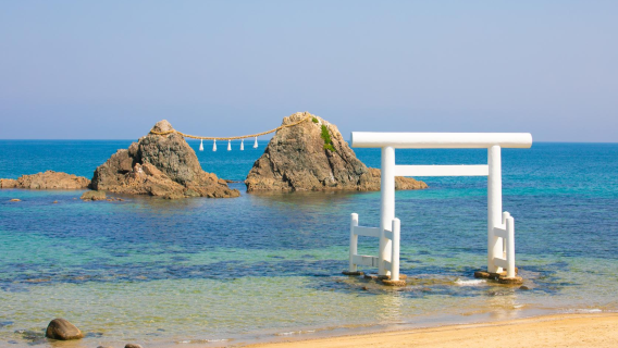 1-day tour to the hidden gems of Itoshima, Kyushu: Sennyoji, Totoro Forest Path, Meoto Iwa, and Fukuoka Tower