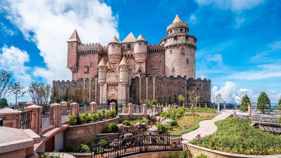 Ba Na Hills and Golden Bridge Private Tour with English Tour Guide & Massage Experience