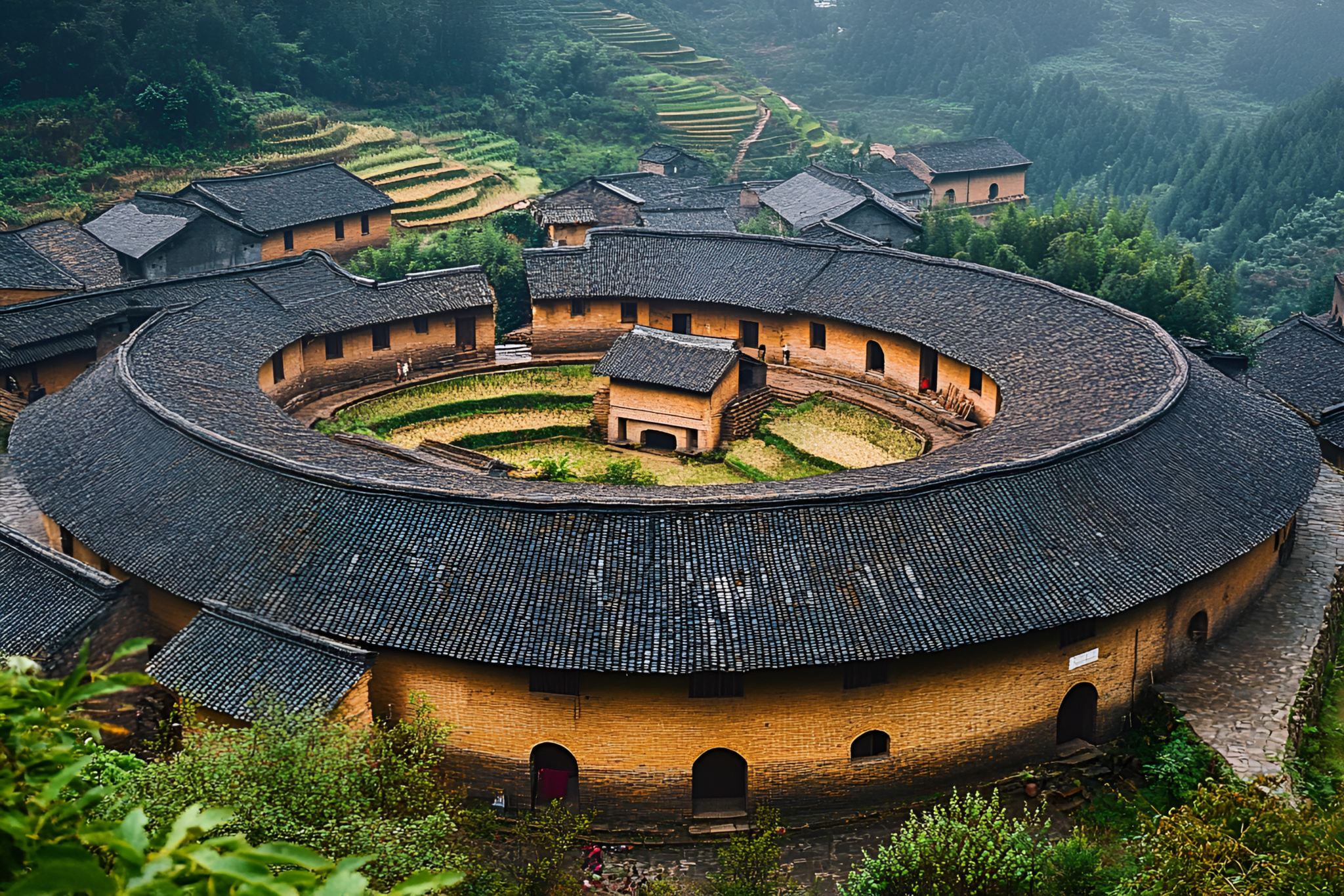 Xiamen departure private guided 1-day tour to Nanjing Yunshuiyao Tulou + Tianluokeng Tulou Cluster