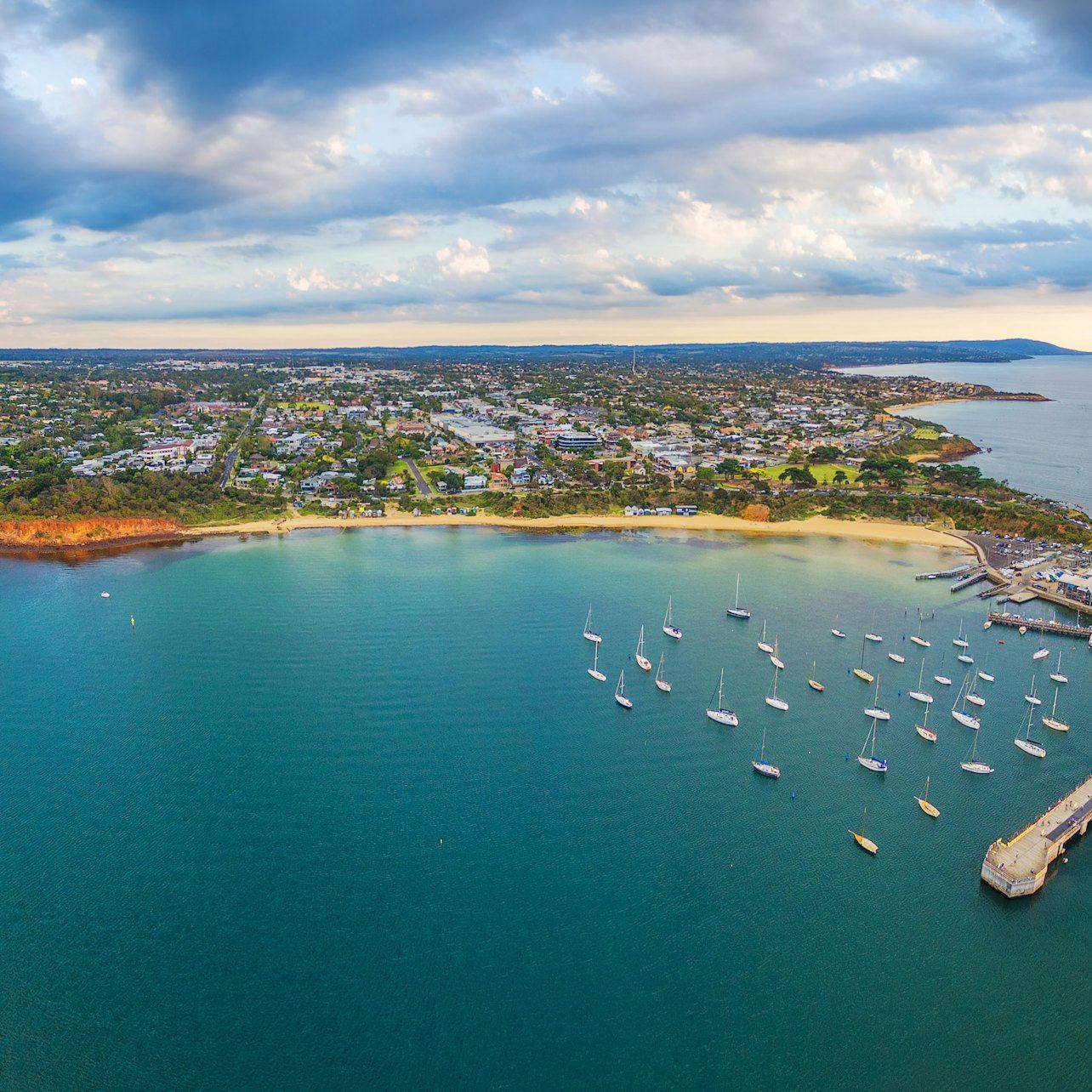 Mornington Peninsula: Day Tour + Gondola Ride + Lunch + Wine & Chocolate Tasting