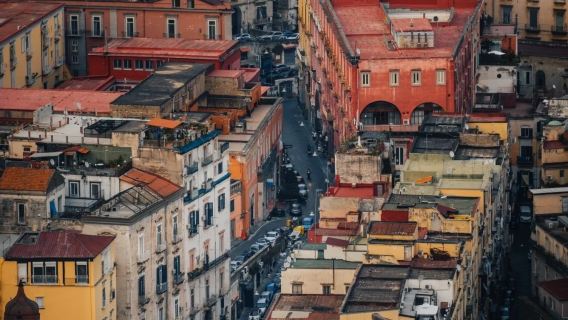 意大利那不勒斯市區網紅景點-新堡-Toledo地鐵站包車精選