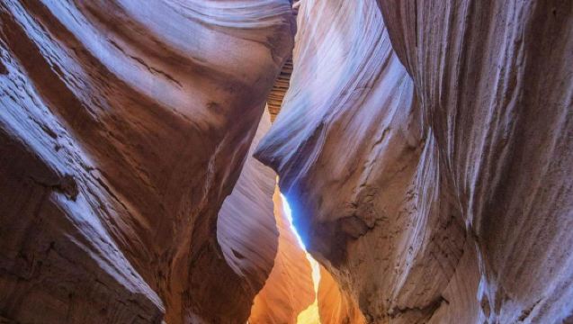 【世界活丹霞】甘泉大峽谷一日遊【2-6人小團】純玩/飯店接駁