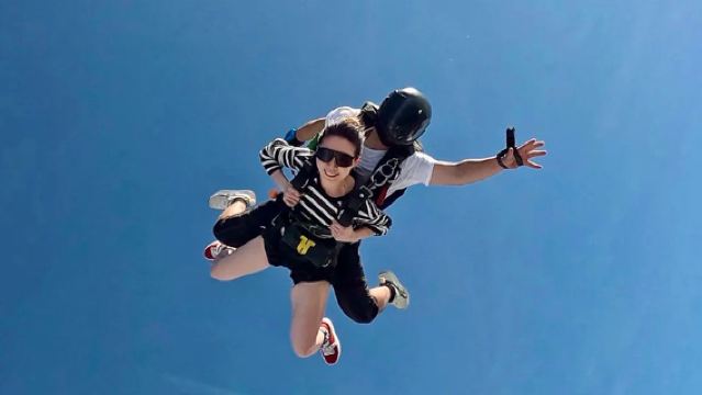 海南萬寧興隆小泰國跳傘基地 3/4000米高空跳傘+專業高清攝像 海南萬寧三亞旅遊高空海上跳傘