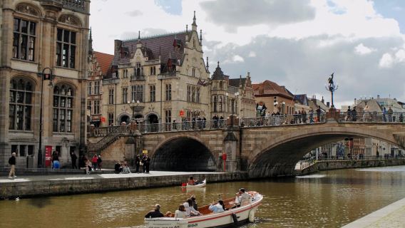 Lawatan Sehari Sewaan Peribadi Antwerp - Dataran Besar + Gent - Katedral Saint Bavo (Tidak Termasuk Tiket) | Fleksibel