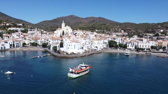 From Roses: Cruise on Costa Brava to Cadaqués