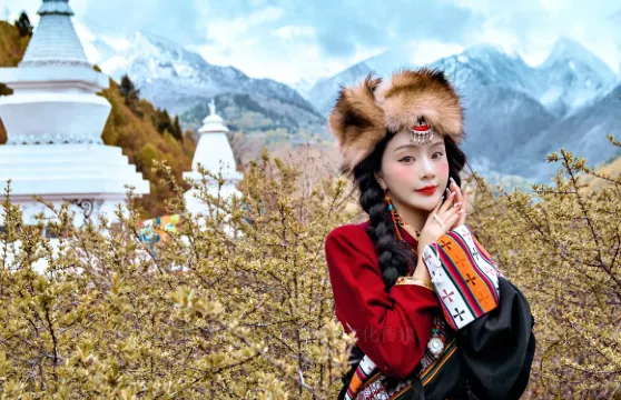 九寨華美勝地旅遊度假區藏服拍攝服務大小同價