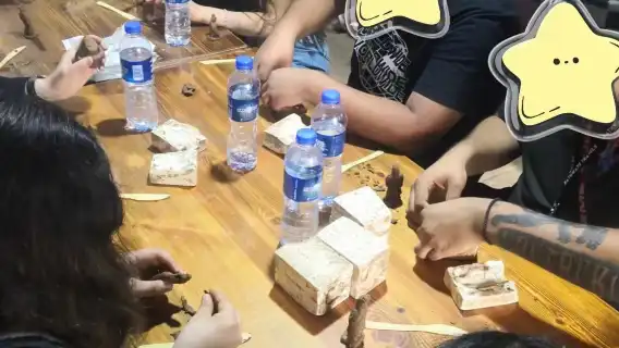 陝西西安兵馬俑手工製作/親子研學【西安秦俑村窯洞庭院+手工兵馬俑泥塑製作體驗+百年老窯洞免費參觀】