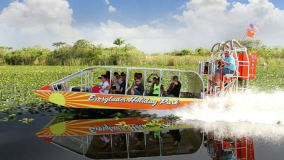 Miami: Lawatan Bas + Pelayaran Teluk + Perjalanan Everglades Holiday Park Airboat