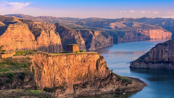 老牛灣黃河大峽谷旅遊區+昭君博物院一日遊