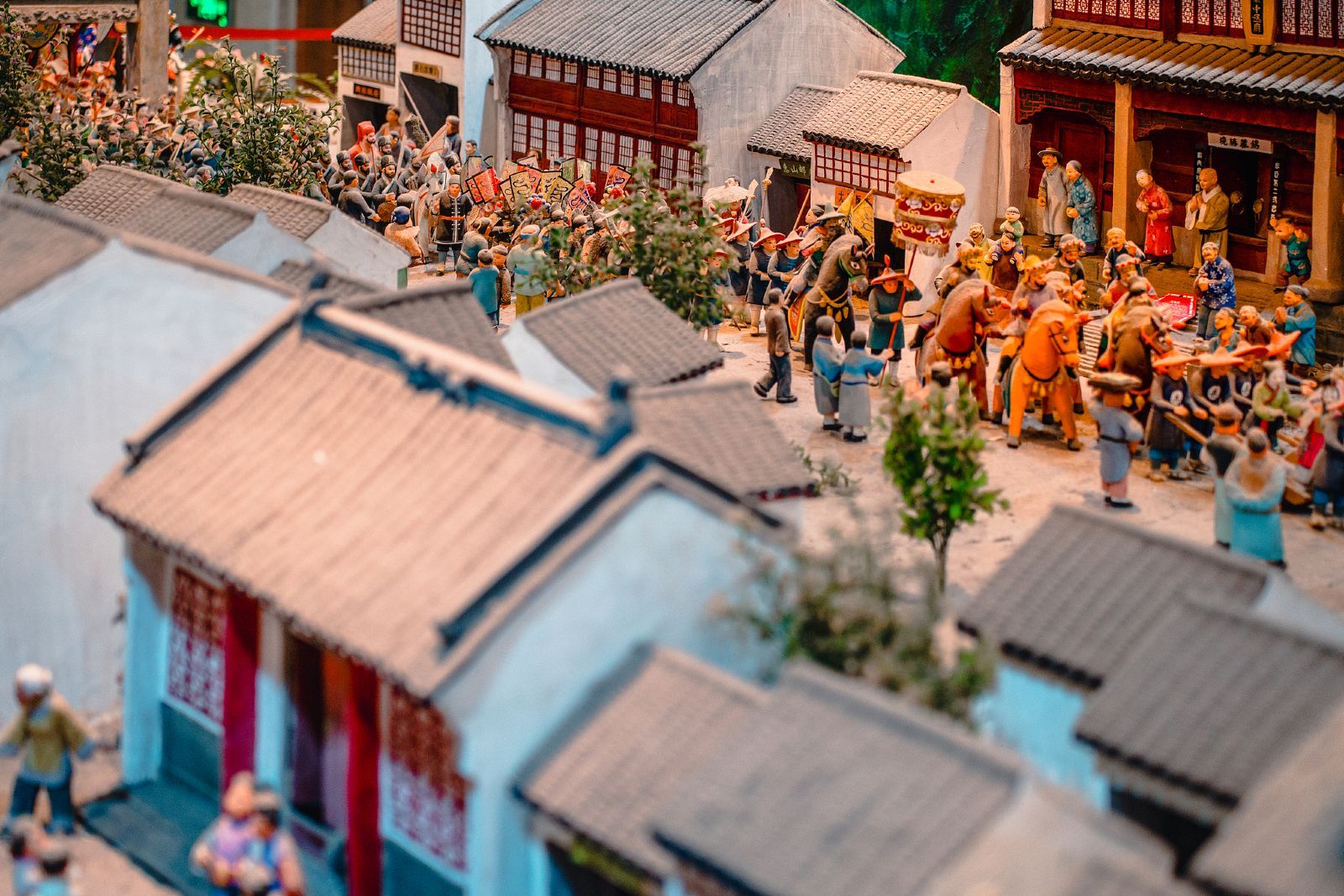 Wuxi Museum + Tai Hu Yuantouzhu Scenic Spot + Huishan Ancient Town|Private Charter Day Tour [Chinese, English, Russian, French, German, Spanish]