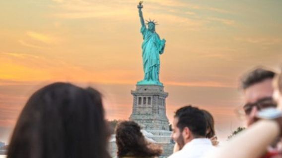 New YorkBoat Experiences