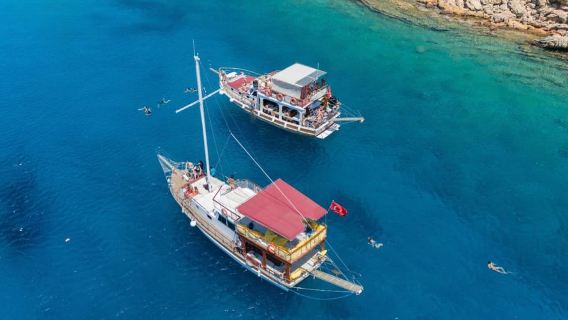 Chuyến đi thuyền trọn ngày đến Đảo Orak từ Bodrum