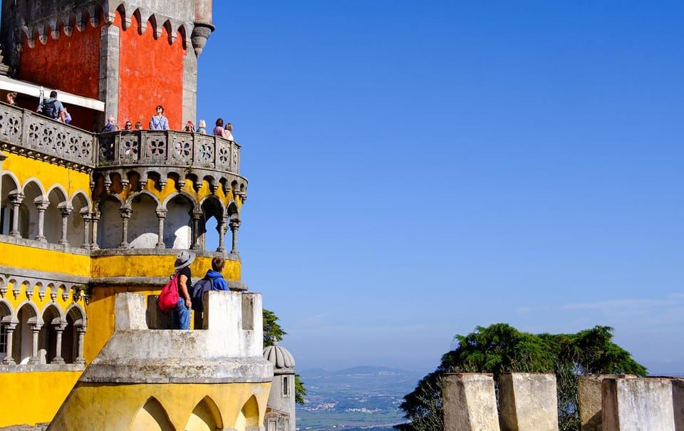 Lisboa: Palacio de Pena, Sintra, Roca y Cascais en furgoneta