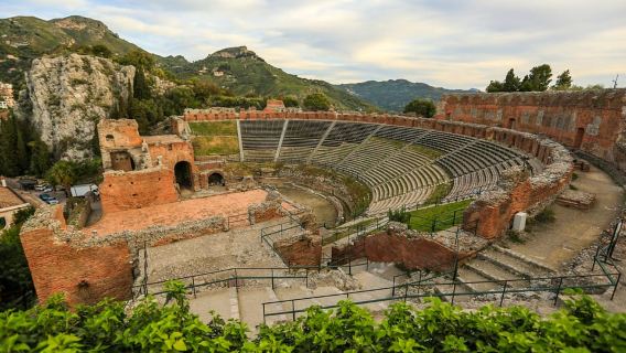 Taormina: Entrada sin colas al Teatro Antiguo y audioguía