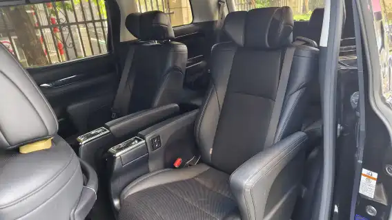 Guangdong-Hong Kong-Macau private charter | Macau cross-border private charter via Hong Kong-Zhuhai-Macau Bridge | Fast customs clearance | Hong Kong | No need to disembark at Hong Kong-Macau border | No queues at mainland border | Cross-border business private charter with fast customs clearance