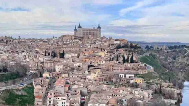 馬德里出發托萊多+風車鎮包車一日遊