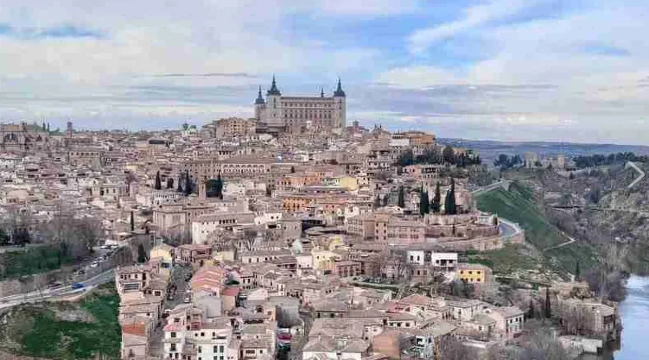 馬德里出發托萊多+風車鎮包車一日遊