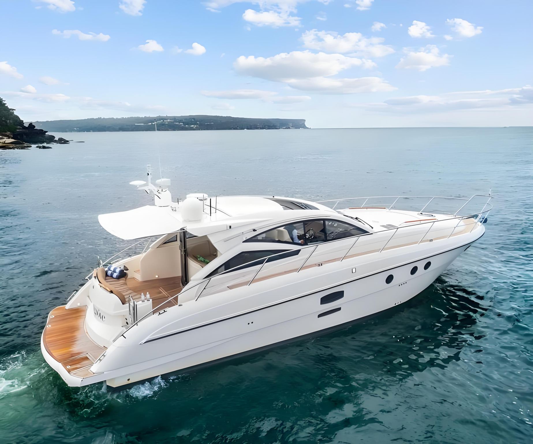 Sydney Yacht Charter (Premium Private Customization/Sunset Cruise/Whale Watching/Team Building & Events)