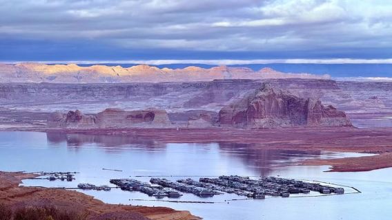 Vegas: Upper Antelope Canyon, Horseshoe Bend, Lake Powell