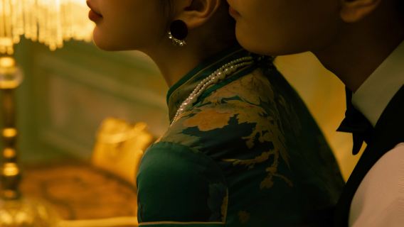 Wuhai multilingual guide services, private charter, customized travel planning, business accompaniment, and professional photography documentation.