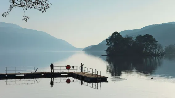 Tagesausflug zum Loch Lomond + Stirling Castle + Kelpies in Großbritannien | Bequemer Minibus inklusive Ticket
