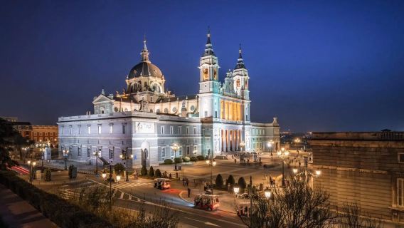 西班牙馬德里王宮＋麗池公園＋普拉多博物館中文專車