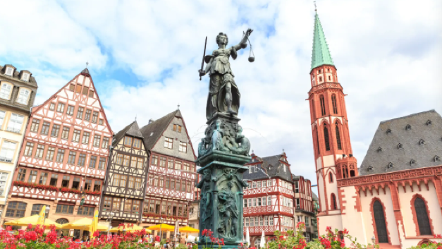 Penterjemah Profesional Bahasa Cina & Jerman di Cologne, Jerman|pemandu pelancong tempatan|Temani lawatan perniagaan|Terjemahan Pameran|Perkhidmatan lawatan bebas|Perancangan Perjalanan Tersuai