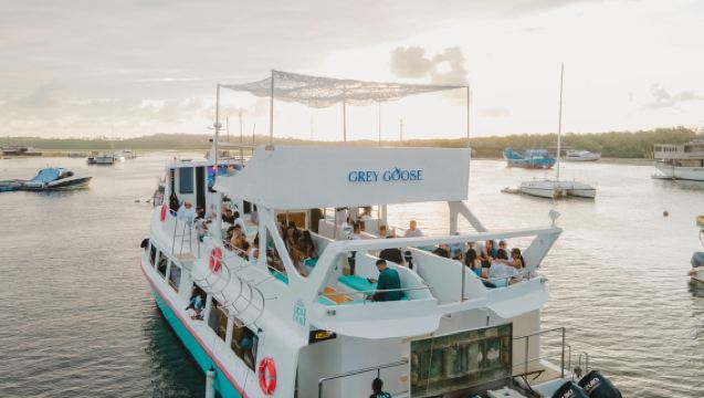 BEAT BOAT BALI Sunset Party Cruise - Live DJ, Ocean Dance Floor & Island Vibes
