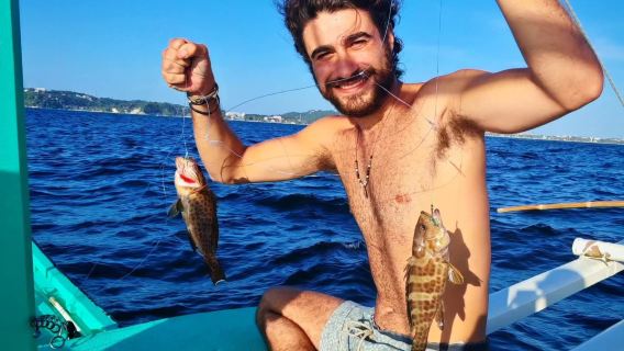 Privé eilandhoppen op Boracay: exclusieve boot zonder anderen | mogelijkheid om te vissen | geniet van tijd met vrienden en familie