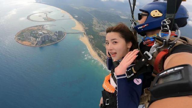 三亞Trip Moments【海南萬寧興隆小泰國跳傘基地 萬寧4000公尺海景跳傘+高清攝影旅遊】