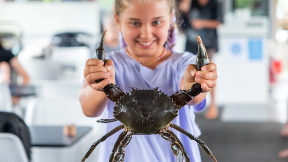 ゴールドコースト・ツイード川カニ釣りツアー【ツイード川釣り+牡蠣養殖】