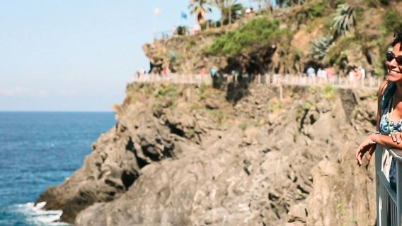 Cinque Terre: Day Trip from Florence + Boat Tour + Lunch