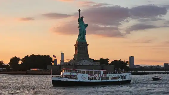 Statue of Liberty New York Harbor Night Cruise-New York Harbor Lights 2 Hour Evening Cruise by Circle Line