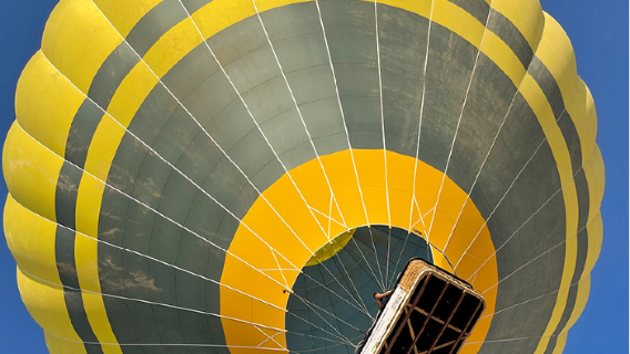 Dubai Hot Air Balloon with Views of Desert, Breakfast, Falcon Show(Dune bashing,Camel Ride Optional