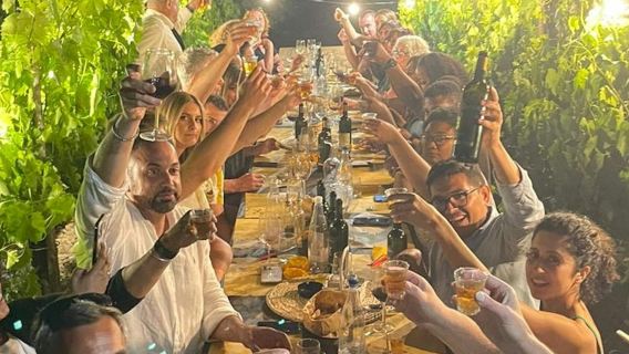 ทริปวันเดียวจากฟลอเรนซ์ไปยังเขตคันติ + อาหารเย็นที่ไร่องุ่น