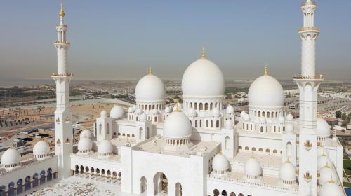From Ras Al Khaimah Private Tour: Abu Dhabi City Tour with Lunch Day Tours 7