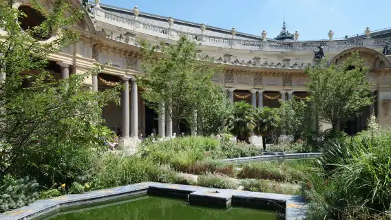 Petit Palais: Jewelry Designs Exhibition