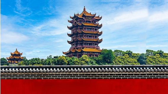 【2-6人小團-7座商務】黃鶴樓+武大+省博+東湖一日遊