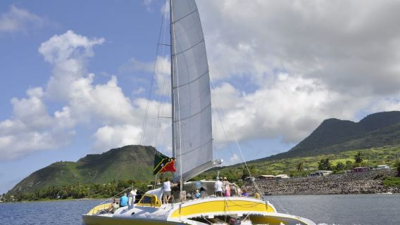 Croisière cocktail au coucher du soleil à Saint-Kitts