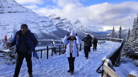 Calgary: Glaciers, Mountains, Lakes, Canmore and Banff Tour