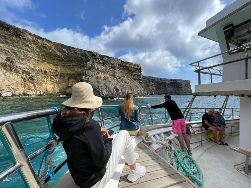 Malta: Gozo Comino and Blue Lagoon Boat Tour with Swim Stop